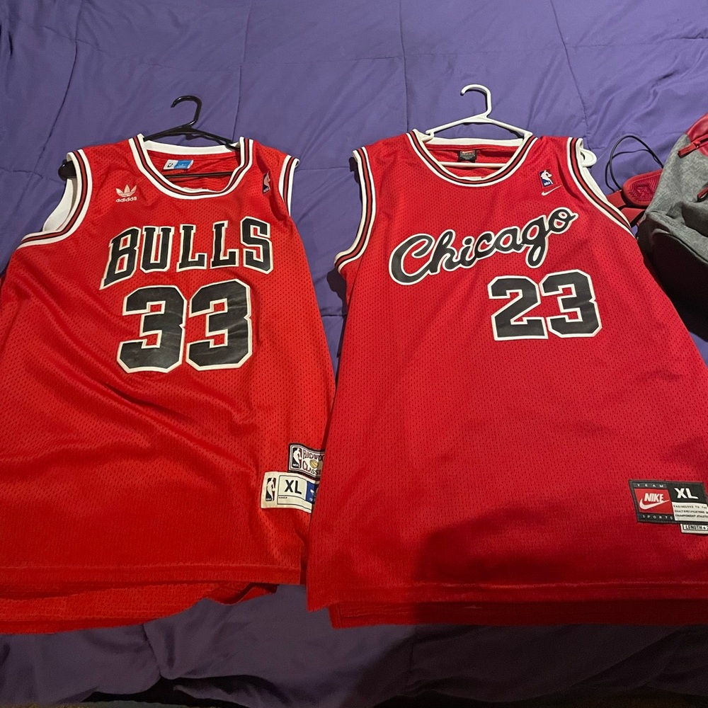 Jordan and Pippen XL jerseys